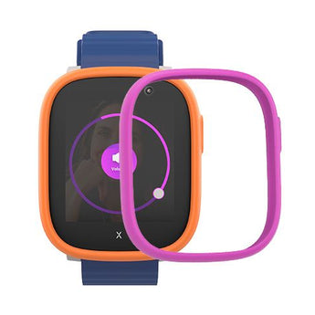X6Play med orange stel og blå armbånd og lyserød stel