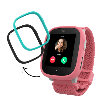 X6Play GPS smartwatch til børn i lyserød med sort og lyseblå cover