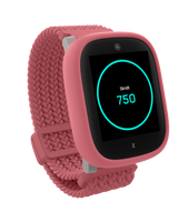 Det lyserøde Xplora X6Play børneur viser en skridttæller med den aktuelle skridttæller: 750. Enkelt og børnevenligt design i et legende format.