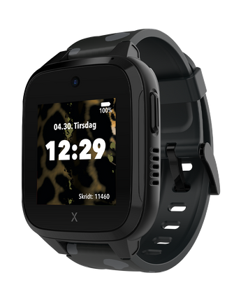 Sort XGO3 smartwatch med 11460 skridt uldt batteri og klokken 12.29. Ur med GPS til børn