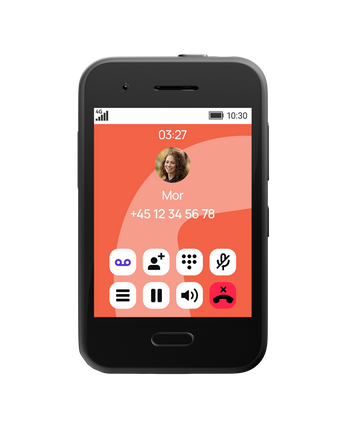 Indgående opkald på XploraOne børnetelefon med kontaktens navn og nummer. Nem og sikker kommunikation – uden internet, kun godkendte kontakter.